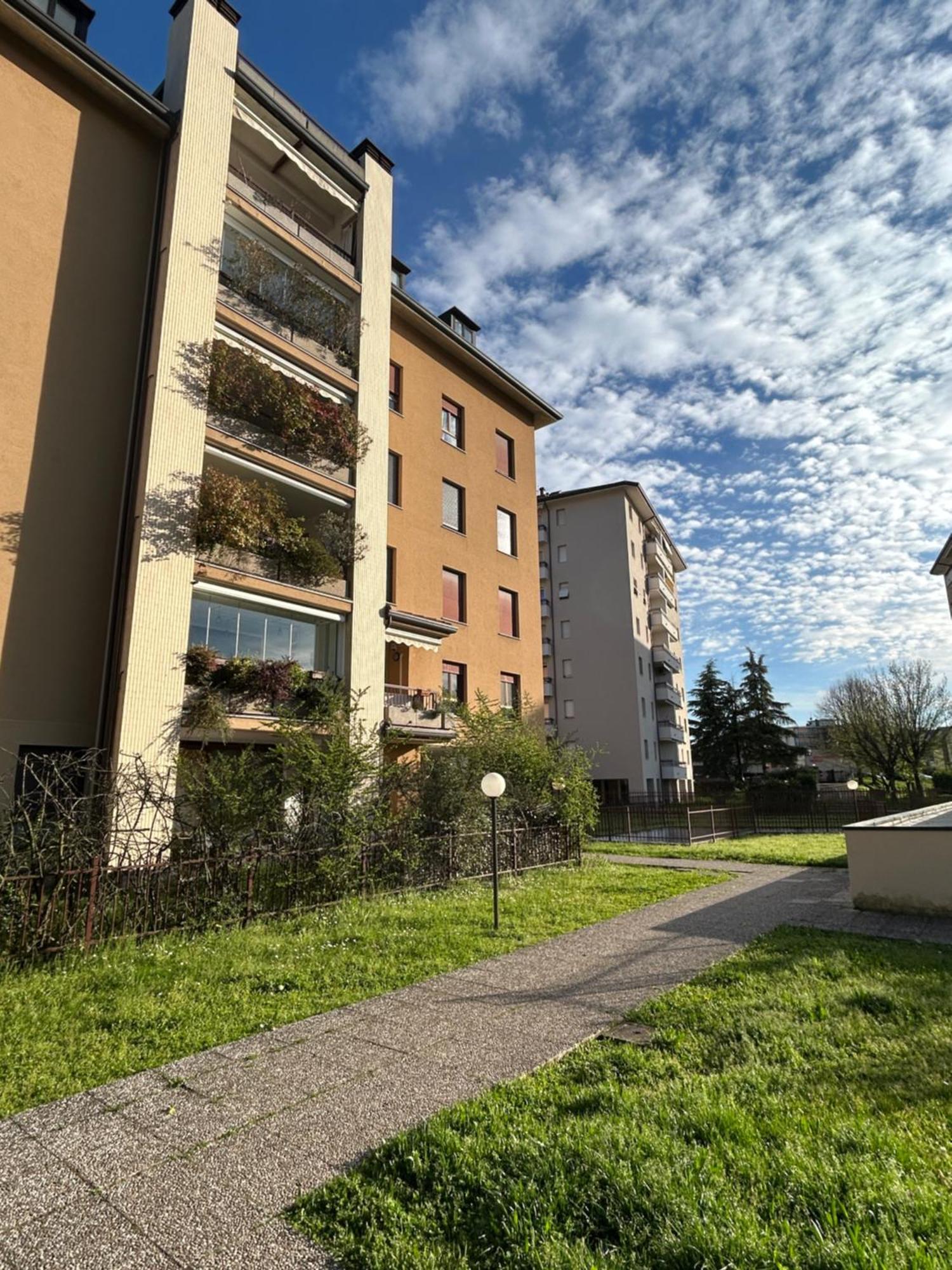 Nutshell Apt Monza Parco, Centro, Policlinico Exterior photo